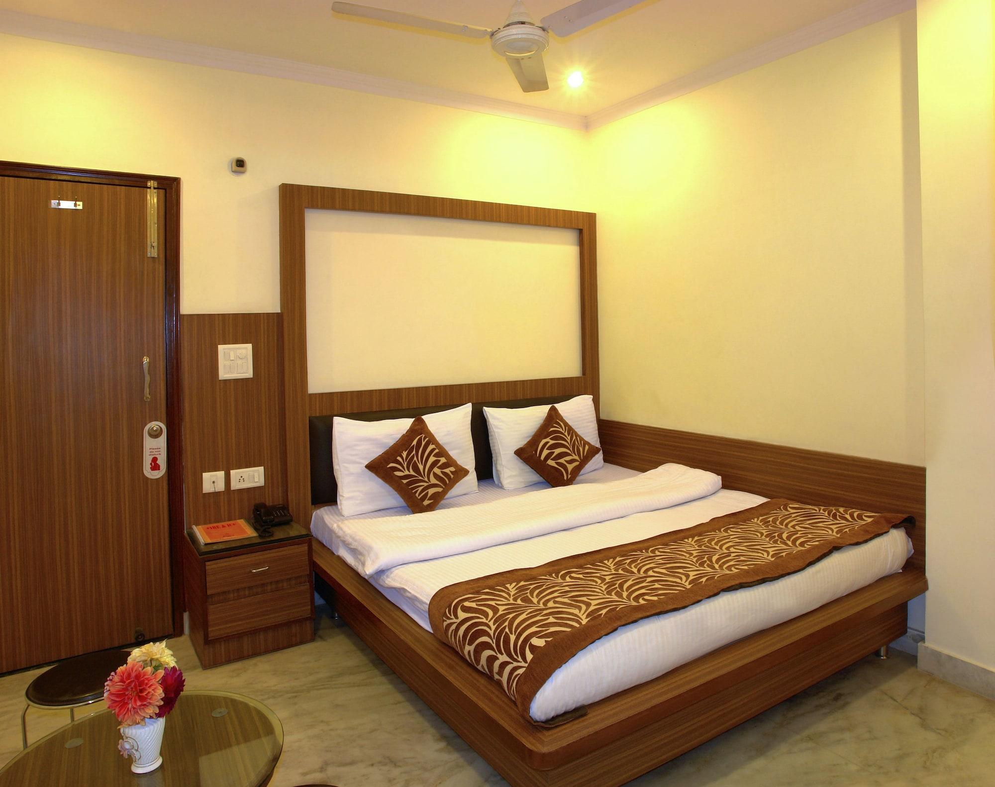 Hotel Hari Piorko Neu-Delhi Exterior foto