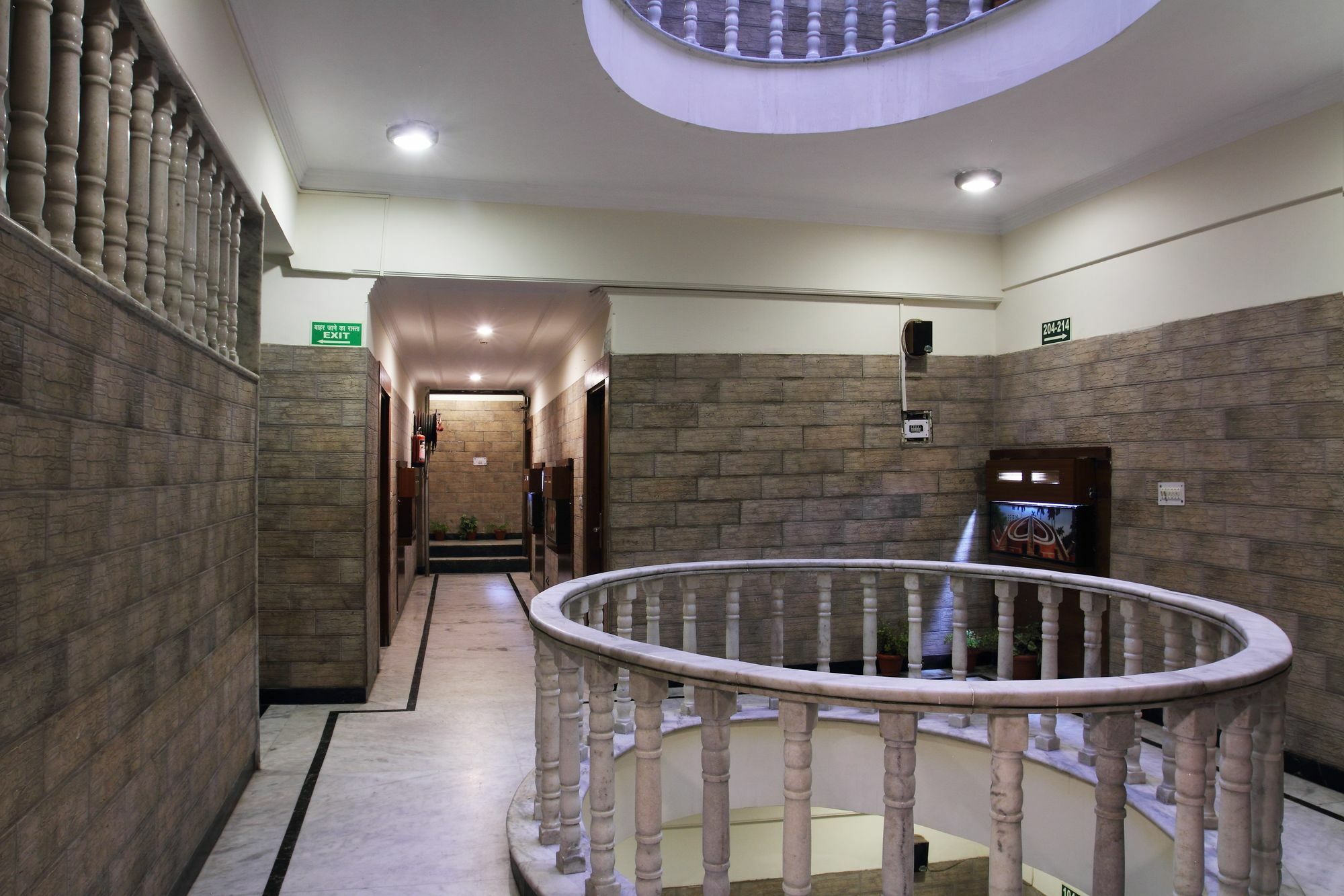 Hotel Hari Piorko Neu-Delhi Exterior foto
